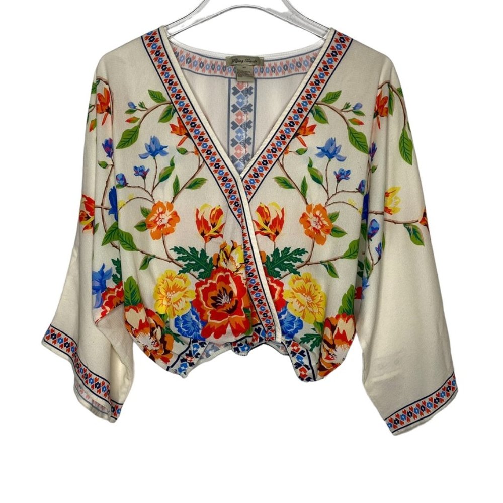 Flying Tomato cropped blouse bell sleeve floral size XS